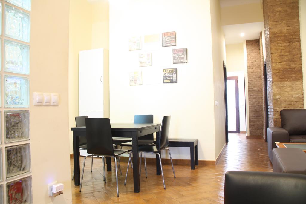 Casa Sevilla Nervion-Centro Ngoại thất bức ảnh